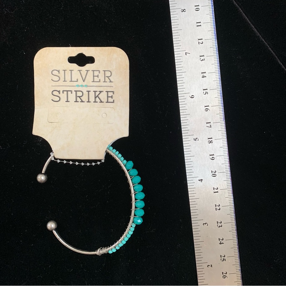 NWT SILVER STRIKE adjustable bracelet